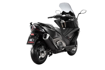 Kymco AK550 004.JPG